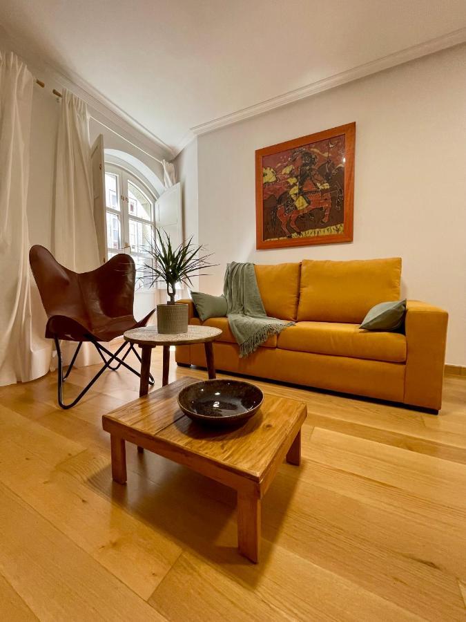 Piso Principal Apartment Ourense Bagian luar foto